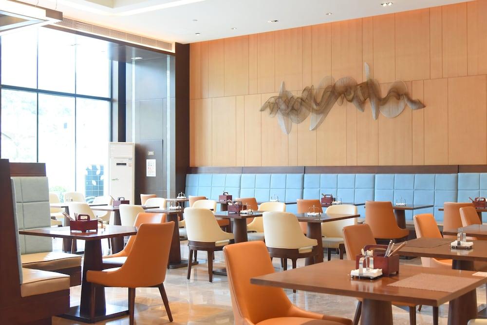 Hilton Garden Inn Shiyan Kültér fotó